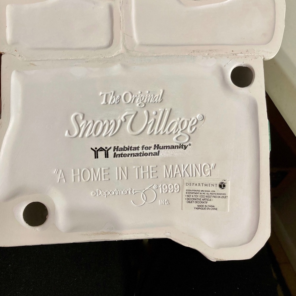 Dept 56 Habitat for Humanity Snow Village House in original box. - Picture 10 of 11